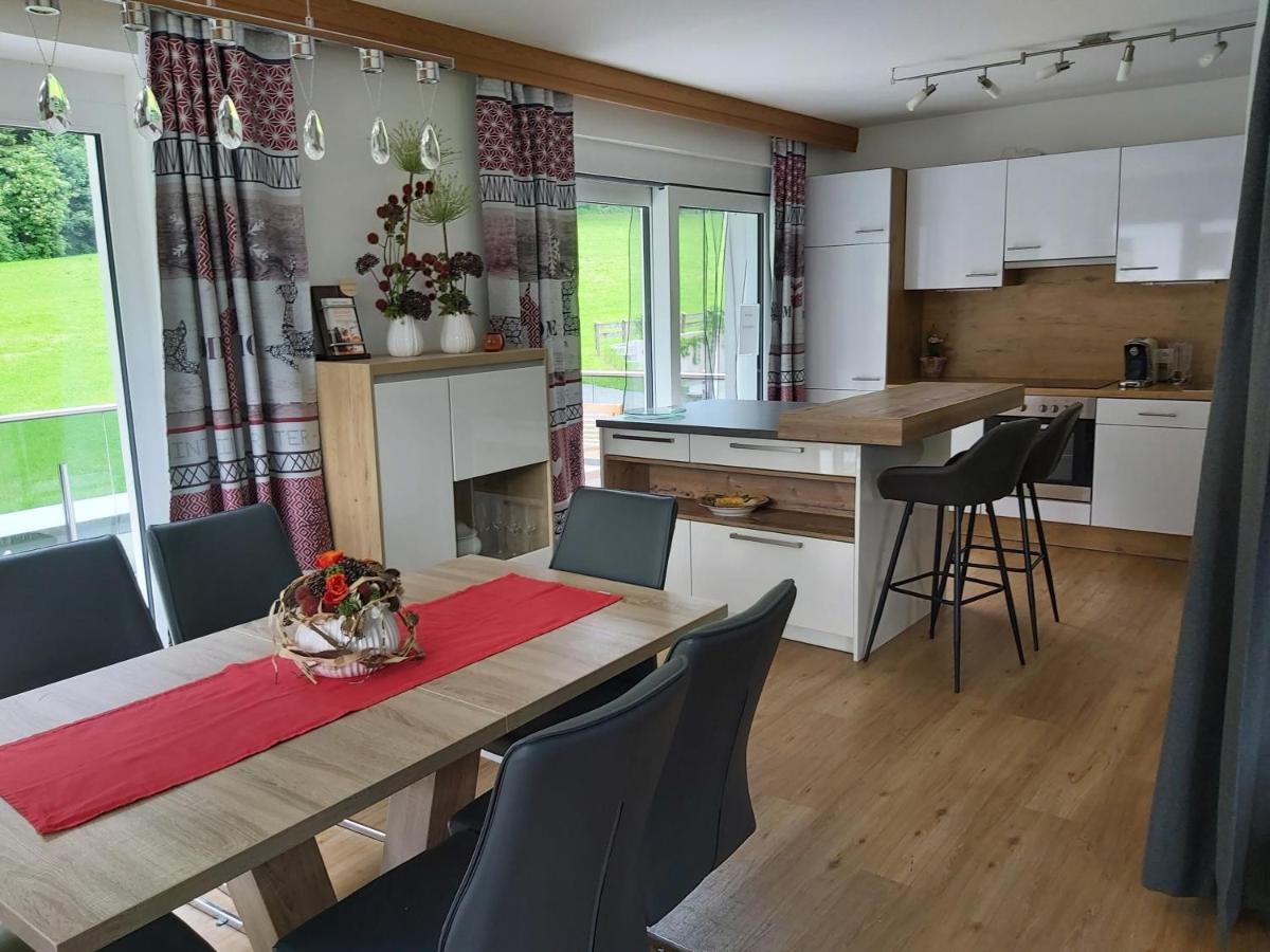 Ferienwohnung Zillertal Bacher Schlitters Eksteriør bilde