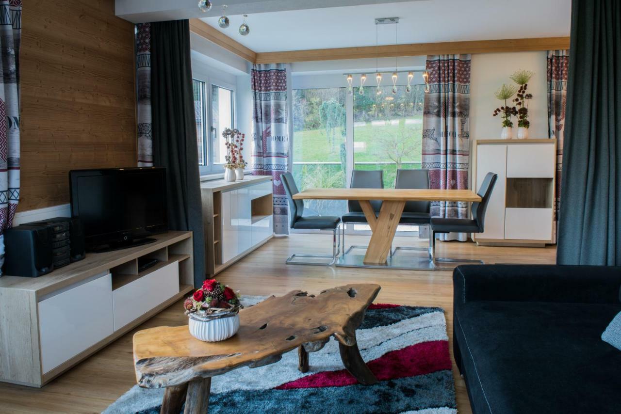 Ferienwohnung Zillertal Bacher Schlitters Eksteriør bilde